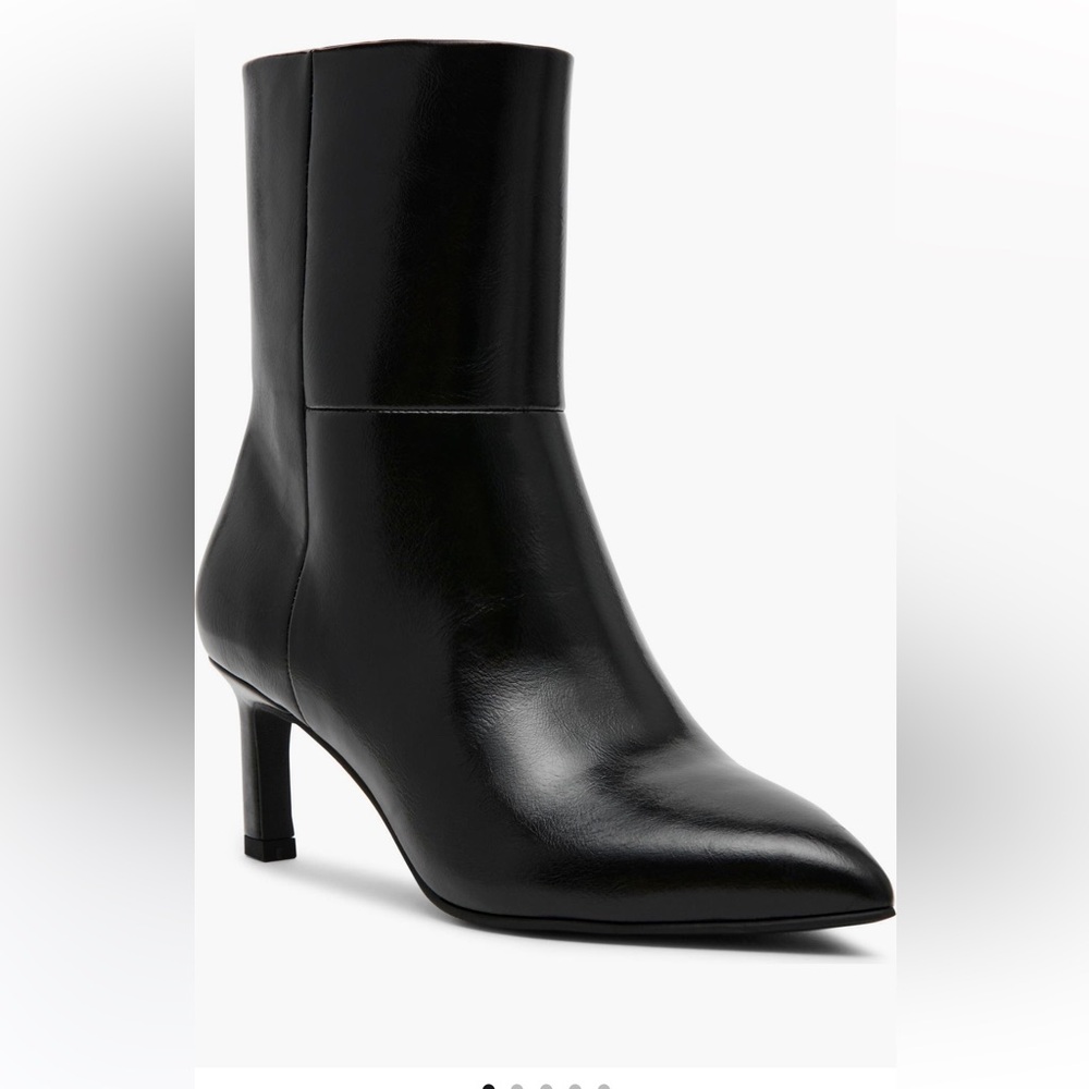 DV by Dolce Vita : Gradie Kitten Heel Boot